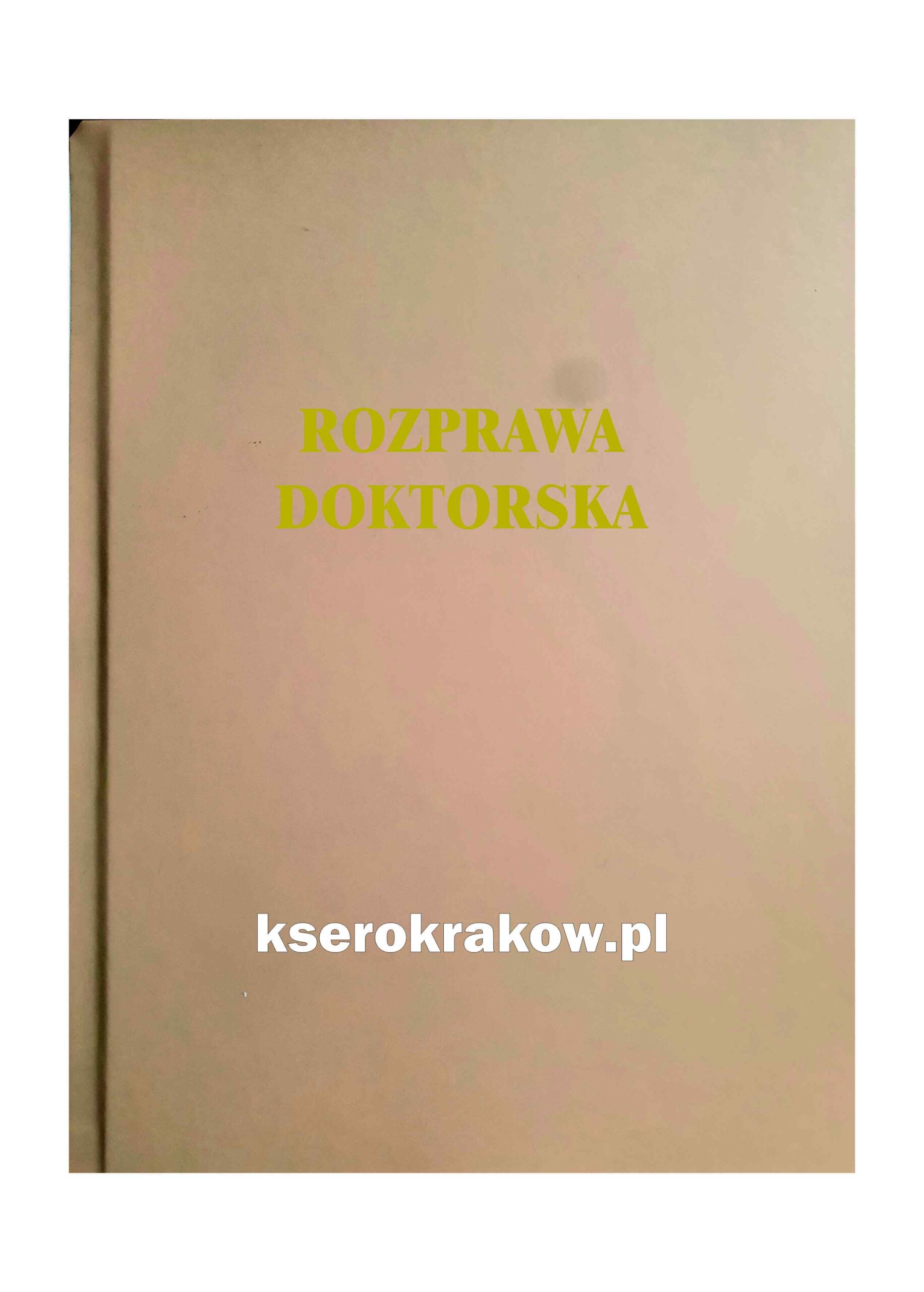 okładka beżowa ze złotym napisem